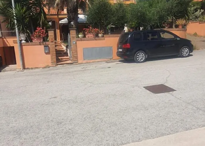 Βίλα Indipendente *